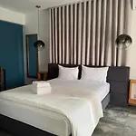 Villa White Guest *
