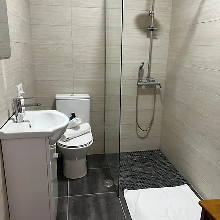 White Guest * ファティマ